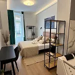 Ventura Luxury Πανσιόν 3*